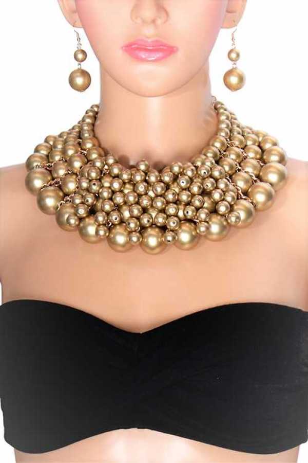 Pearl Cluster Necklace